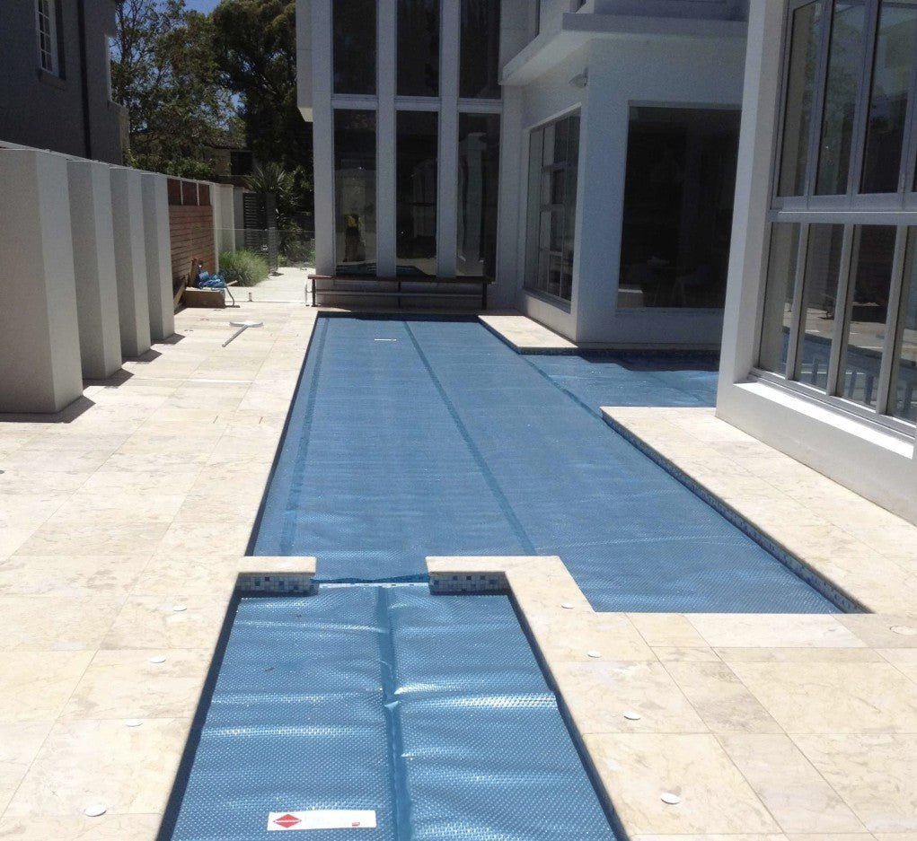 Daisy 525TB Titanium Blue Solar Pool Cover - Rockingham Pool & Spa