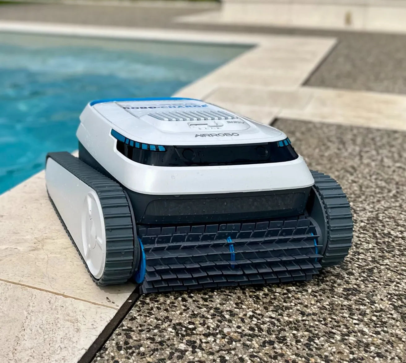 Robo - Charge – best value cordless robotic pool cleaner - Rockingham Pool & Spa